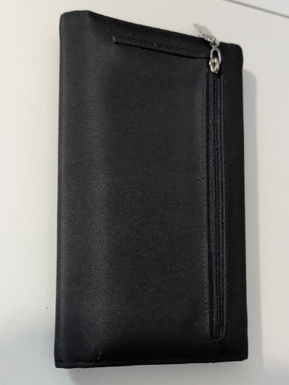 mundi compact black